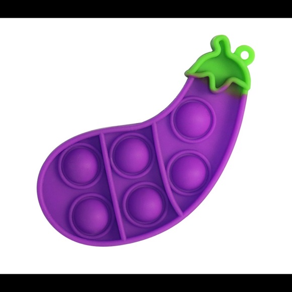 Fidget Toy Keychain Pack 🥕🥦🍆 - Picture 4 of 6